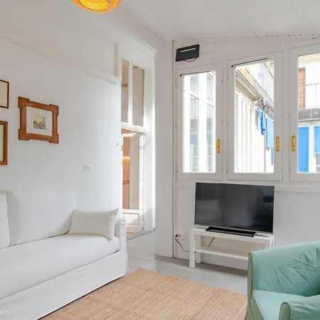 The Royal House, 2 Apartament